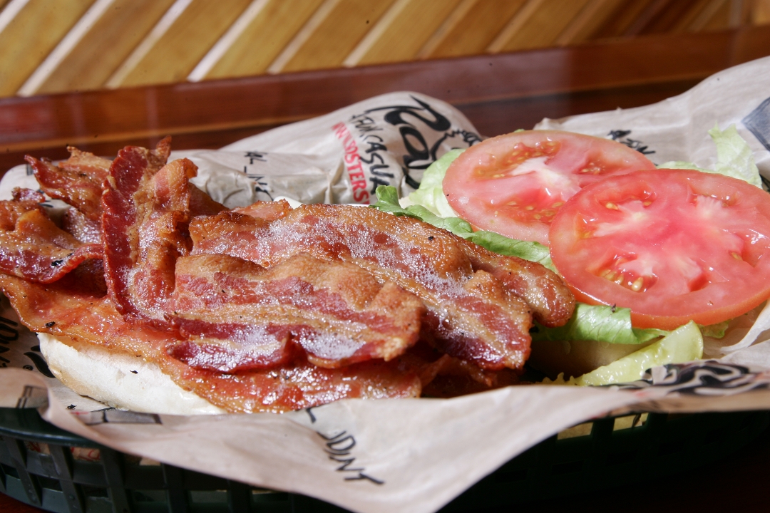 Order BLT Sandwich food online from Roosters store, Huntington on bringmethat.com