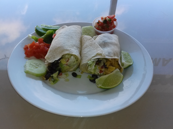 Order Veggie Burrito food online from Taco Sur (del sur) store, Lake Worth on bringmethat.com