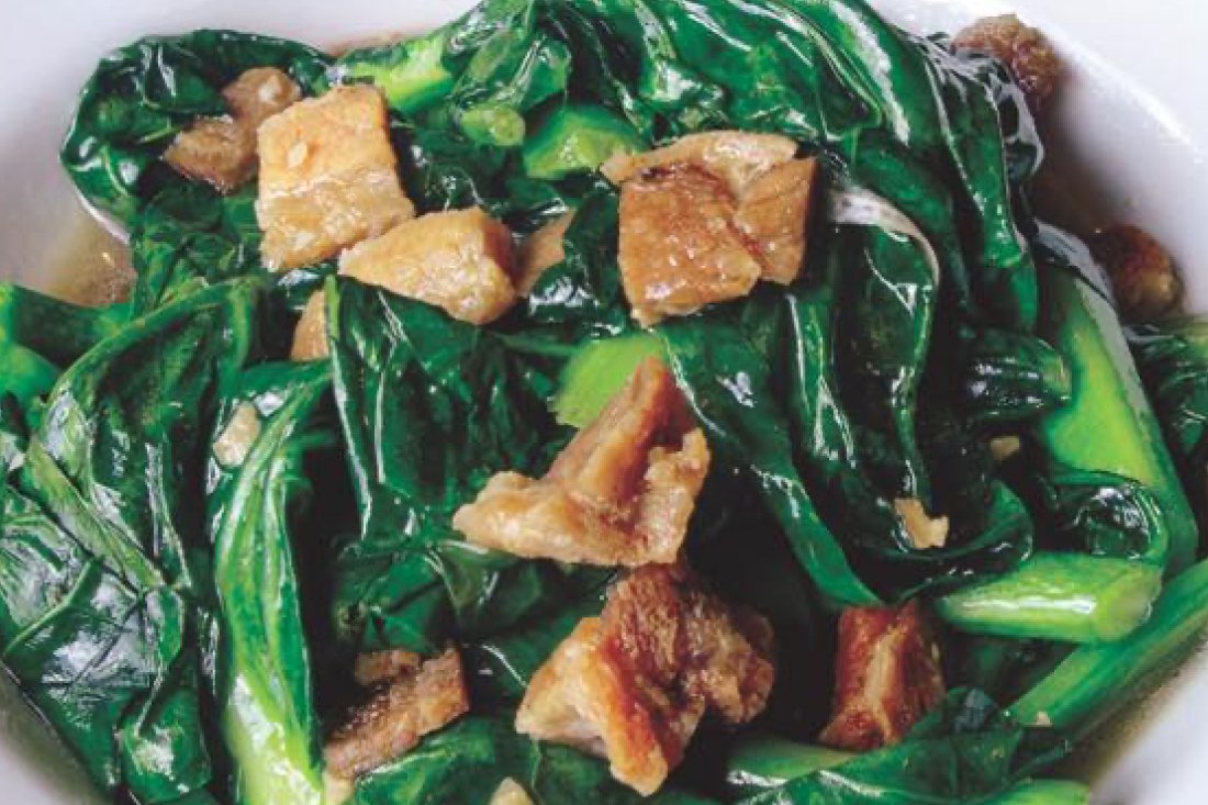 Order Chinese Broccoli with Crispy Pork food online from Ocha Thai Cuisine store, Las Vegas on bringmethat.com