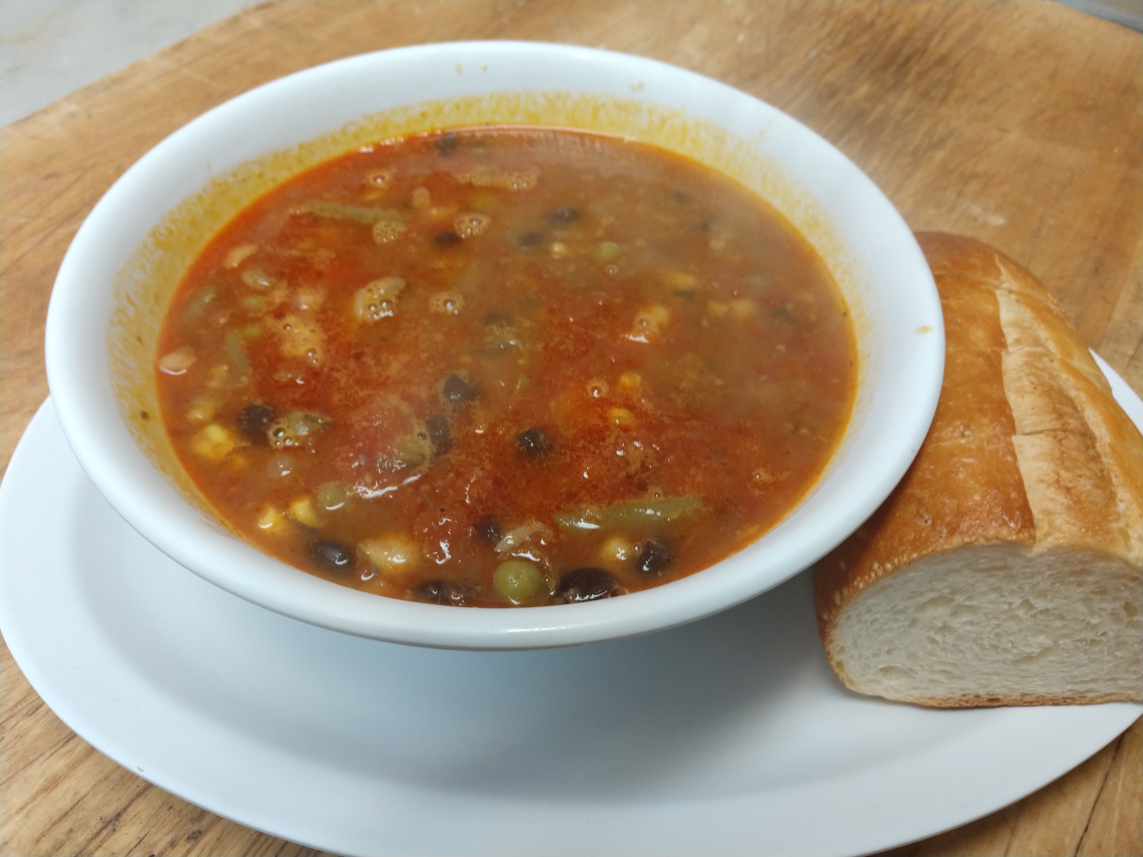 Order Minestrone Soup food online from Pizzarelli's Pizza store, Scarsdale on bringmethat.com