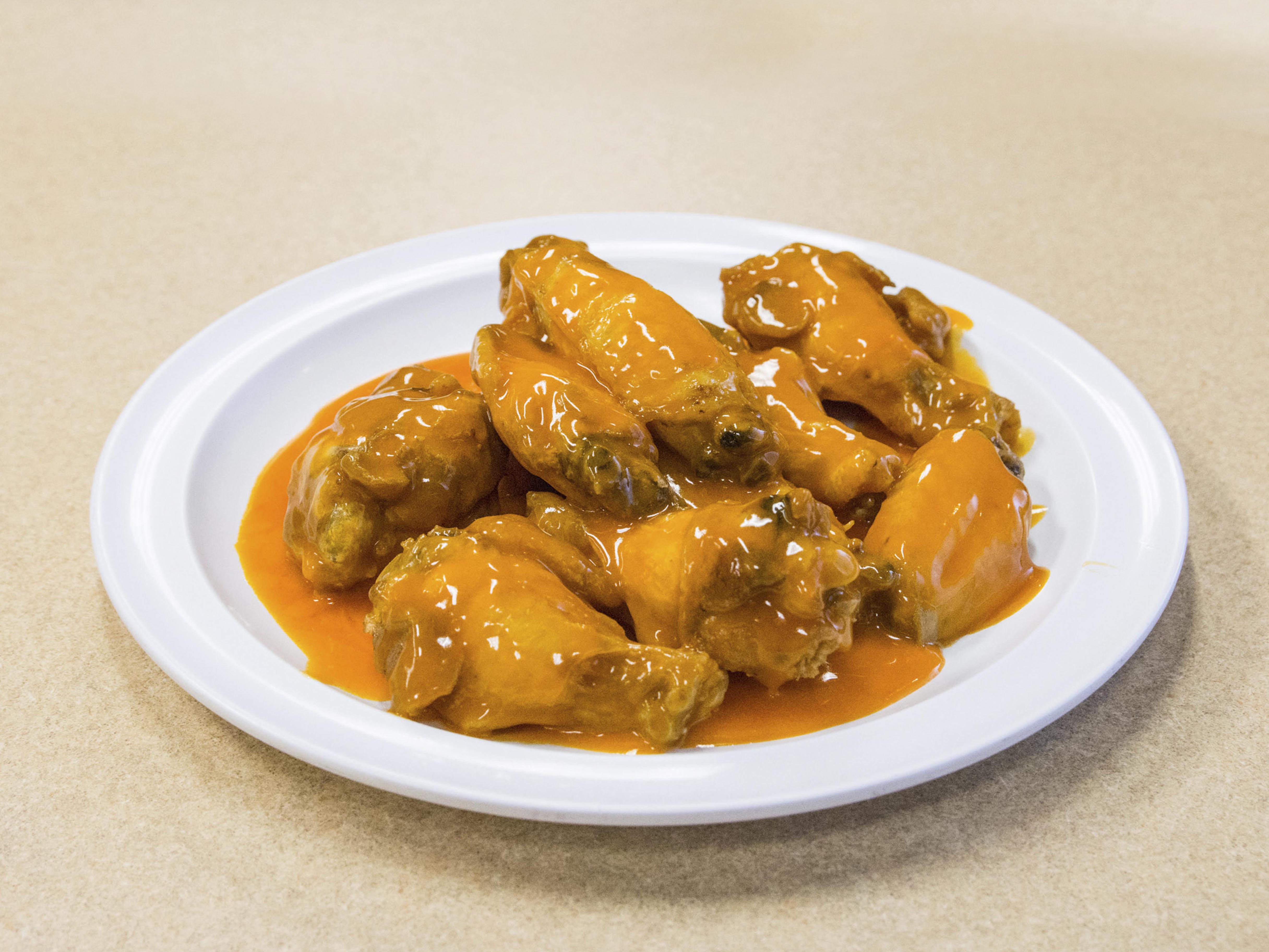 Order Buffalo Wings food online from Gateway Pizza store, Columbia on bringmethat.com