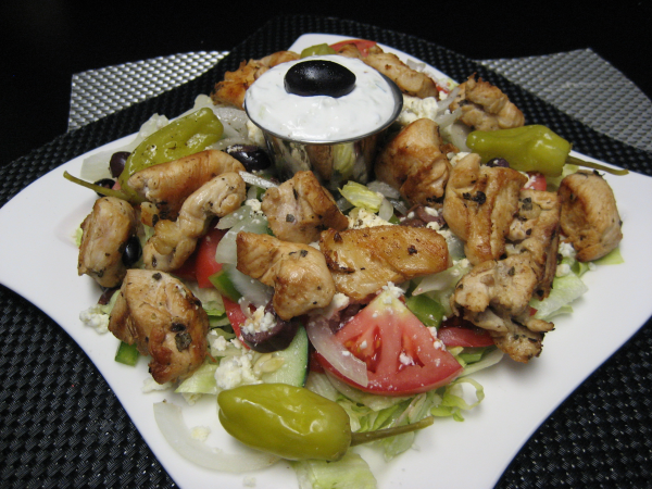 Order Grilled Chicken Breast Salad - Freshly prepared & Made-to-Order Grecian Salad food online from George's hot dogs store, Chicago on bringmethat.com