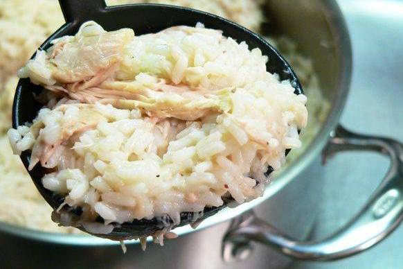 Order Boiled Chicken Rice food online from Olive Mediterranean store, Claymont on bringmethat.com
