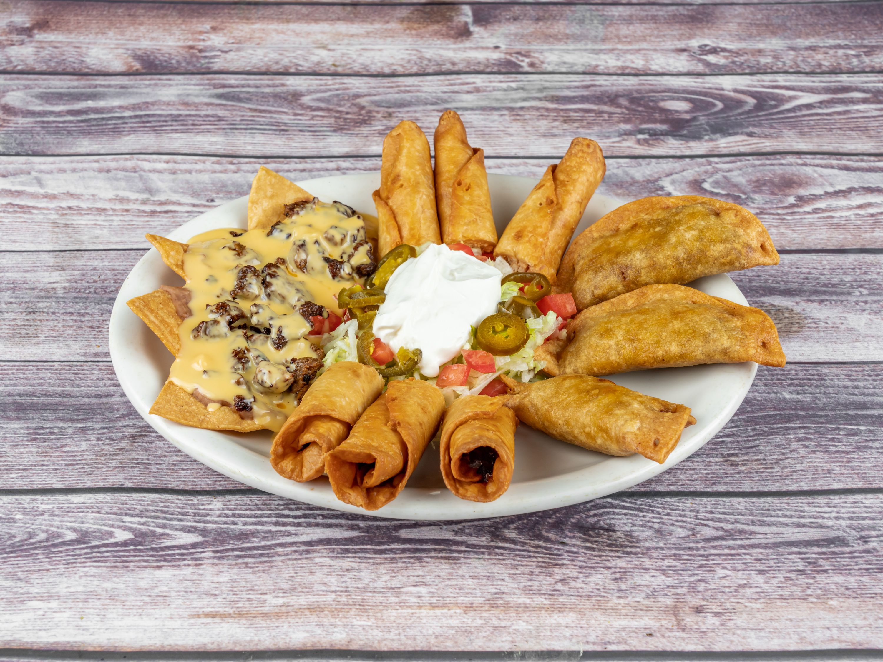 Order Appetizer Plate food online from Tequila Lopez Mexican Restaurant store, Houston on bringmethat.com