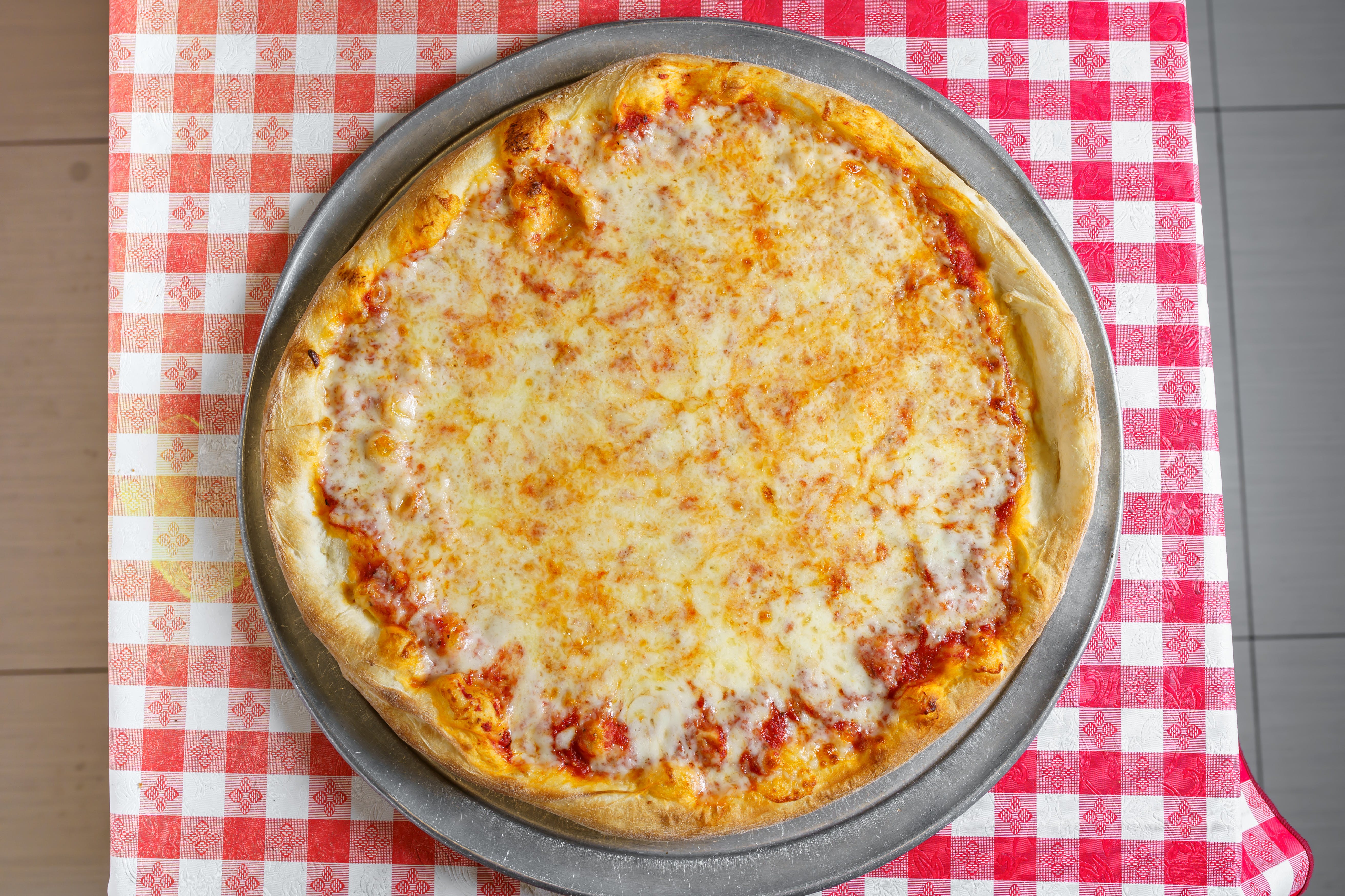 Order Cheese Pizza - Small 12'' food online from Steve Pizza On Us1 store, Palmetto Bay on bringmethat.com