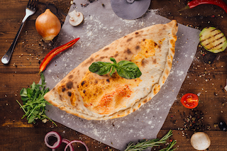 Order Calzone food online from Numero 28 Pizzeria store, Brooklyn on bringmethat.com
