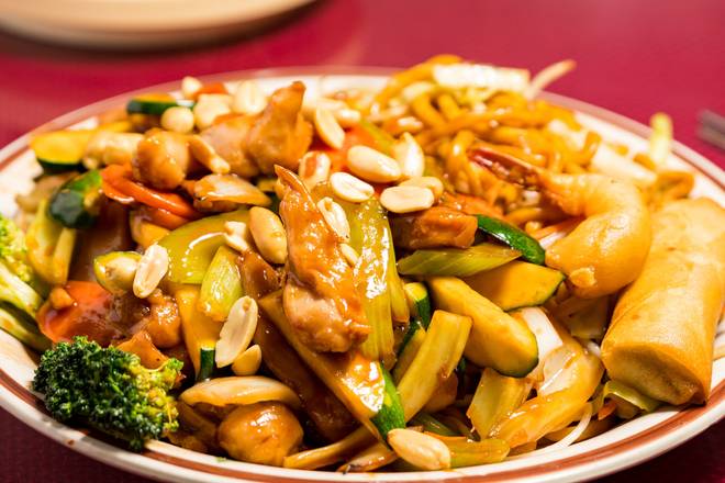 Order Kung Pao Chicken Combo food online from Happy Inn Chinese Cuisine store, Rosemont on bringmethat.com