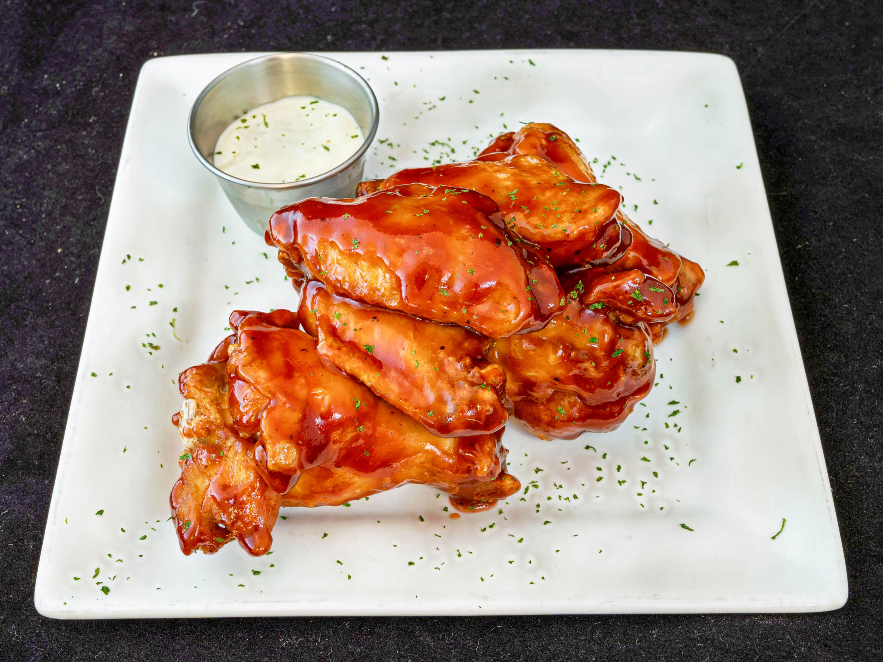 Order Chicken Wings food online from Bravo NY Pizza store, New Milford on bringmethat.com