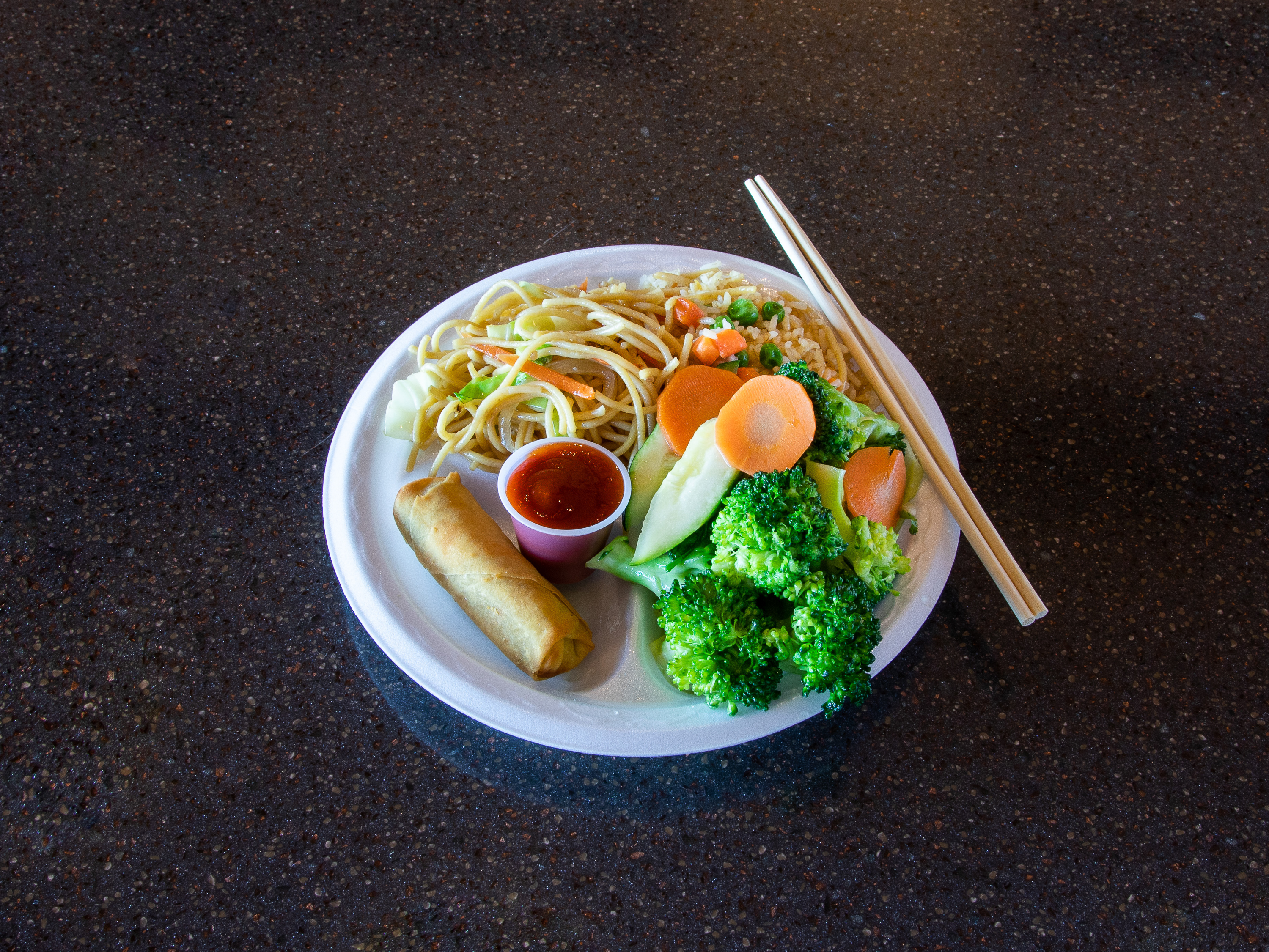 Order Mixed Vegetables and 2 Entrees food online from Famous Wok store, Phoenix on bringmethat.com