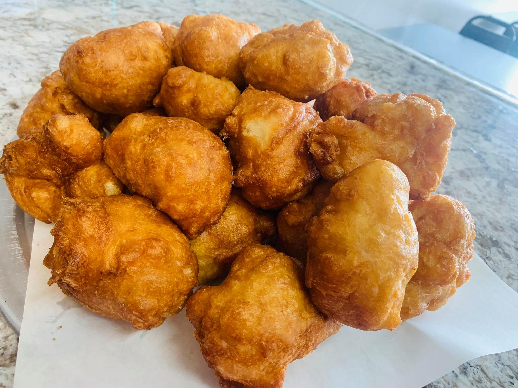 Order Zeppoles - 6 Pieces food online from J & S Pizza store, South Amboy on bringmethat.com