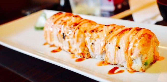 Order 7. Spicy Baked Salmon Roll food online from Kumi Ko store, Compton on bringmethat.com