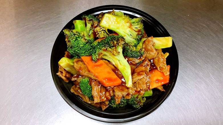 Order Beef with Broccoli 芥兰牛 food online from China Dragon store, Anoka on bringmethat.com