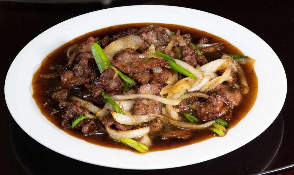 Order 56. Mongolian Beef 蒙古牛 food online from China town Restaurant store, Anchorage on bringmethat.com