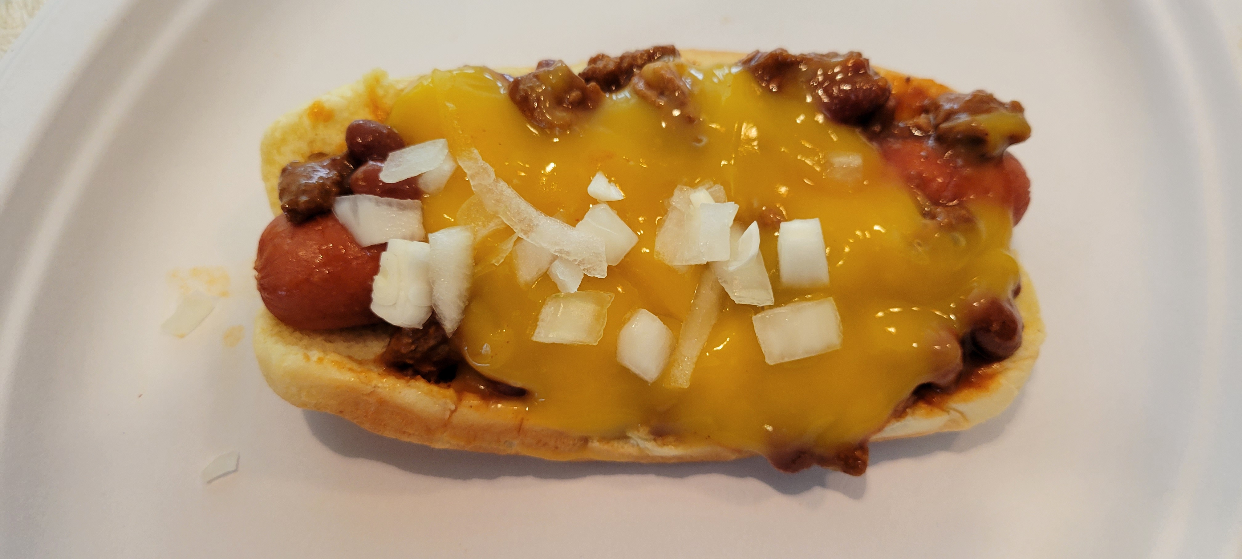 Order Chili cheese Dog food online from Gyro Eats store, Chicago on bringmethat.com