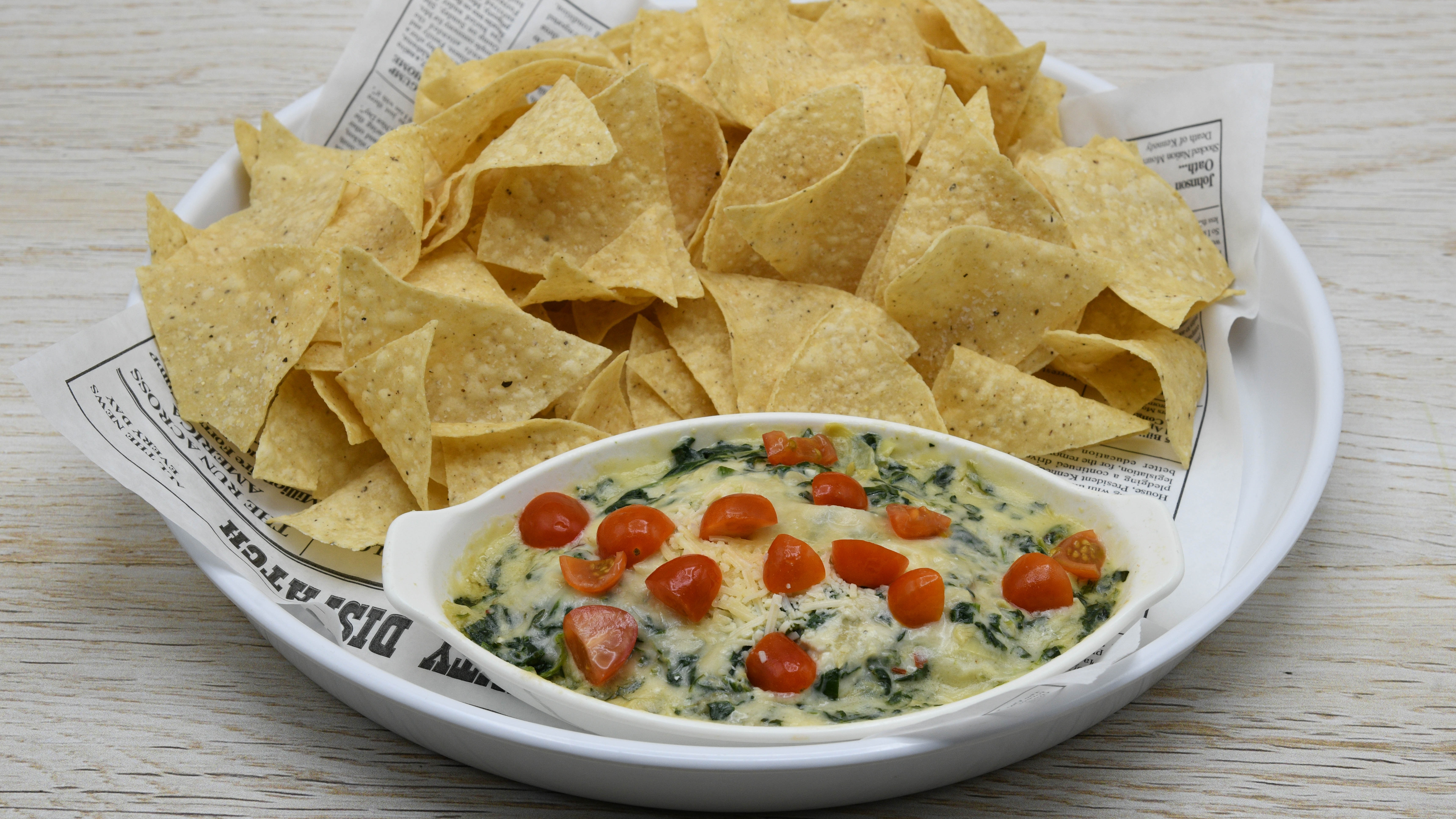 Order Bubba’s Far Out Dip food online from Bubba Gump Shrimp Co. Restaurant & Market store, Anaheim on bringmethat.com
