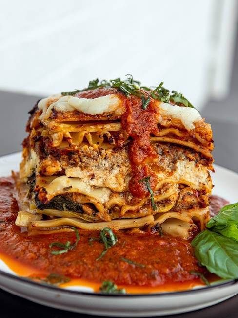 Order Impossibly Cheese Lasagna food online from World Party Pizza store, Garland on bringmethat.com