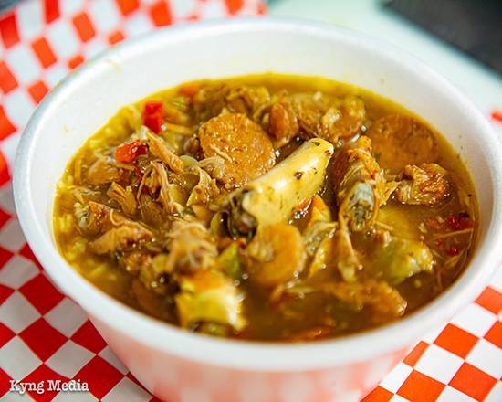 Order Mama's Seafood Gumbo food online from Yancey Food store, Houston on bringmethat.com
