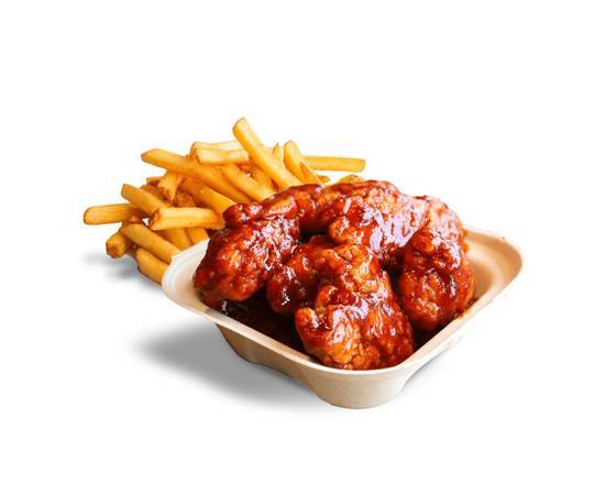 Order 8 Piece Wing Combo food online from Detroit Wing Company store, Taylor on bringmethat.com