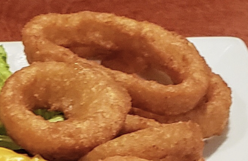 Order Beer Battered Onion Rings  food online from The Dugout store, Ossining on bringmethat.com