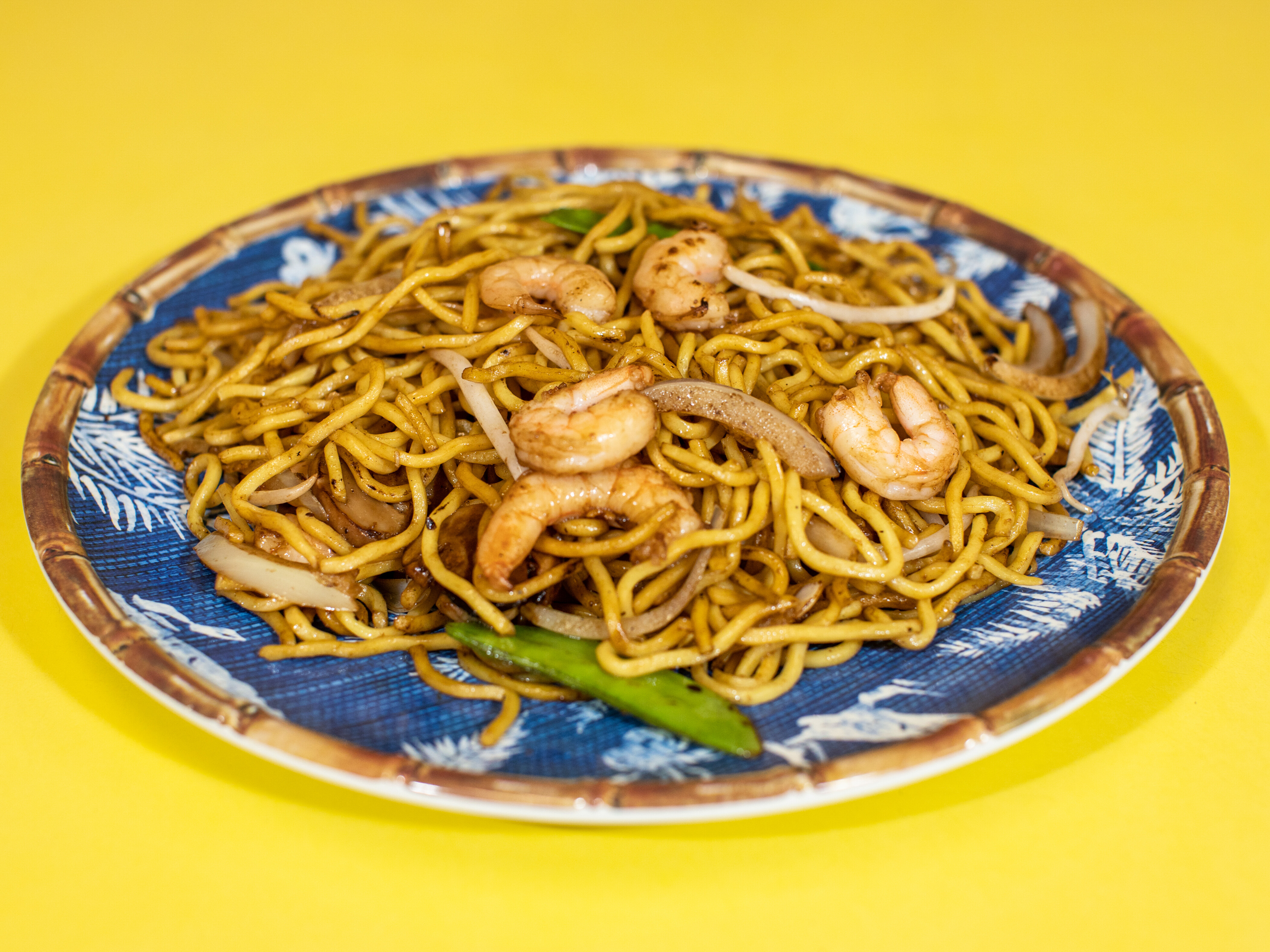 Order Shrimp Lo Mein food online from Dragon Chef store, Worcester on bringmethat.com