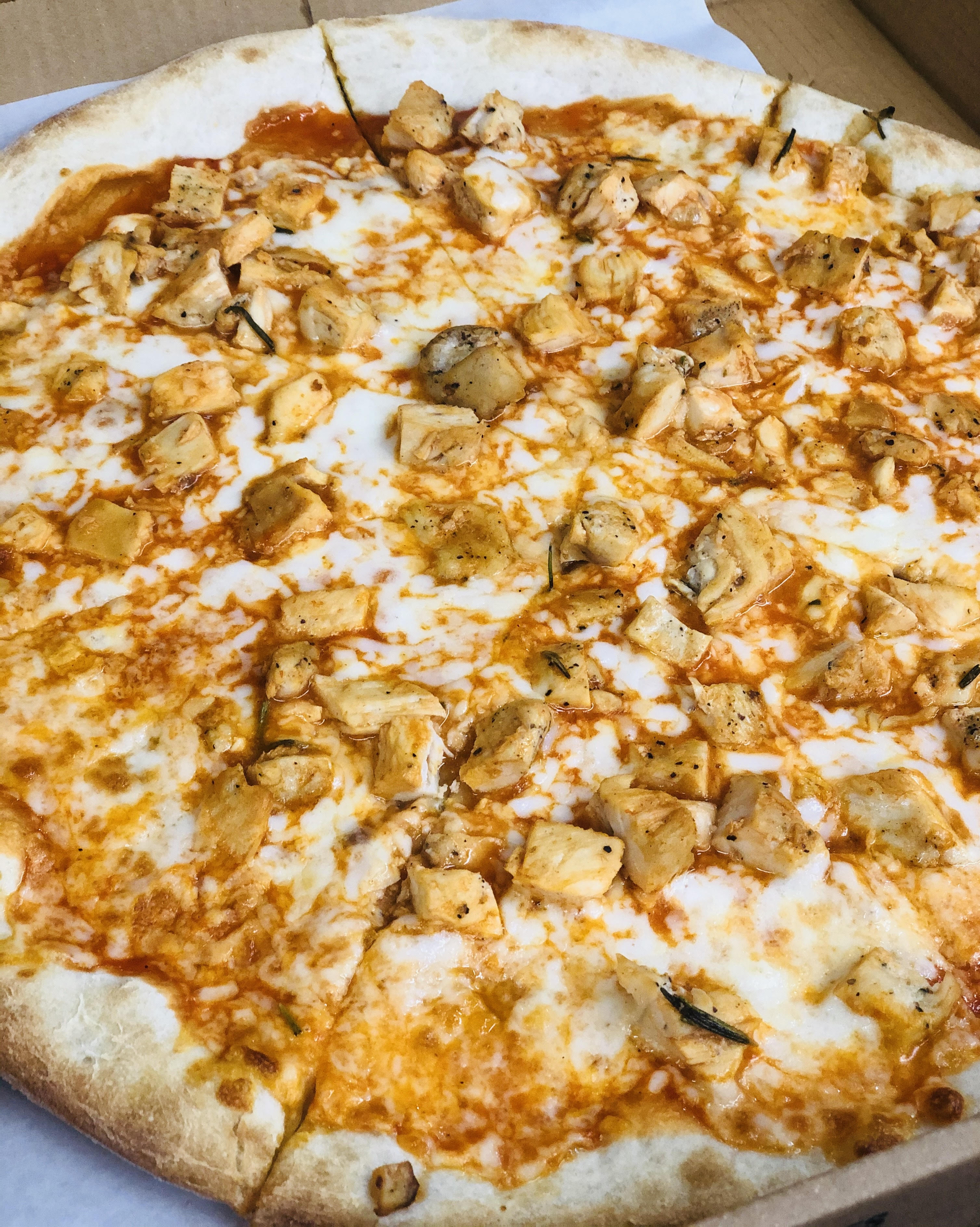 Order Buffalo Chicken Pizza food online from New York Pizza store, Greensboro on bringmethat.com