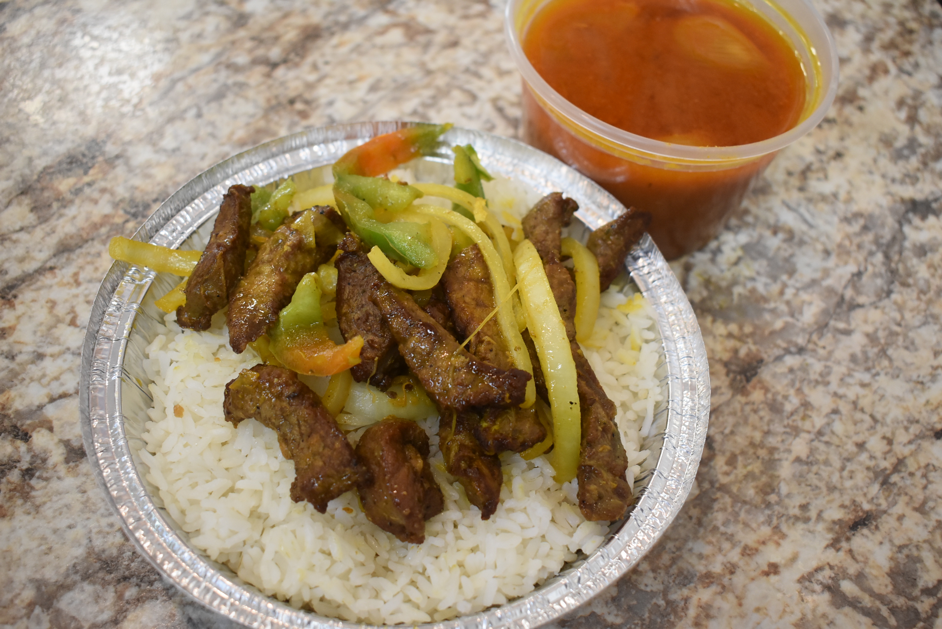 Order RES SALTAEDA/SAUTED BEEF food online from Oscar's Kitchen store, Bronx on bringmethat.com