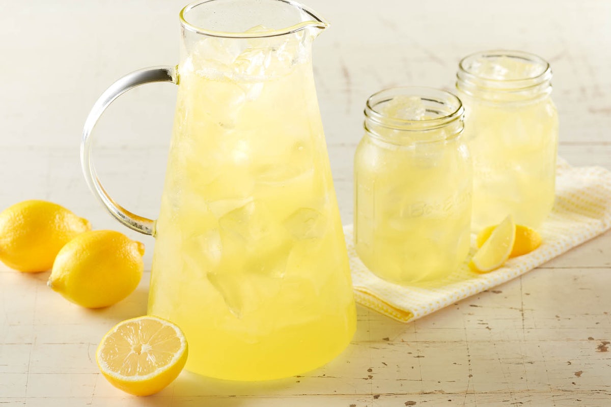 Order Lemonade food online from Bob Evans store, Piqua on bringmethat.com