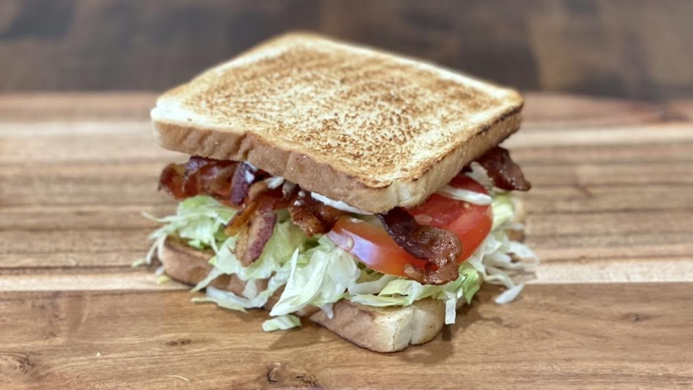 Order G25. BLT Sandwich food online from Empire Bagel store, Cross River on bringmethat.com