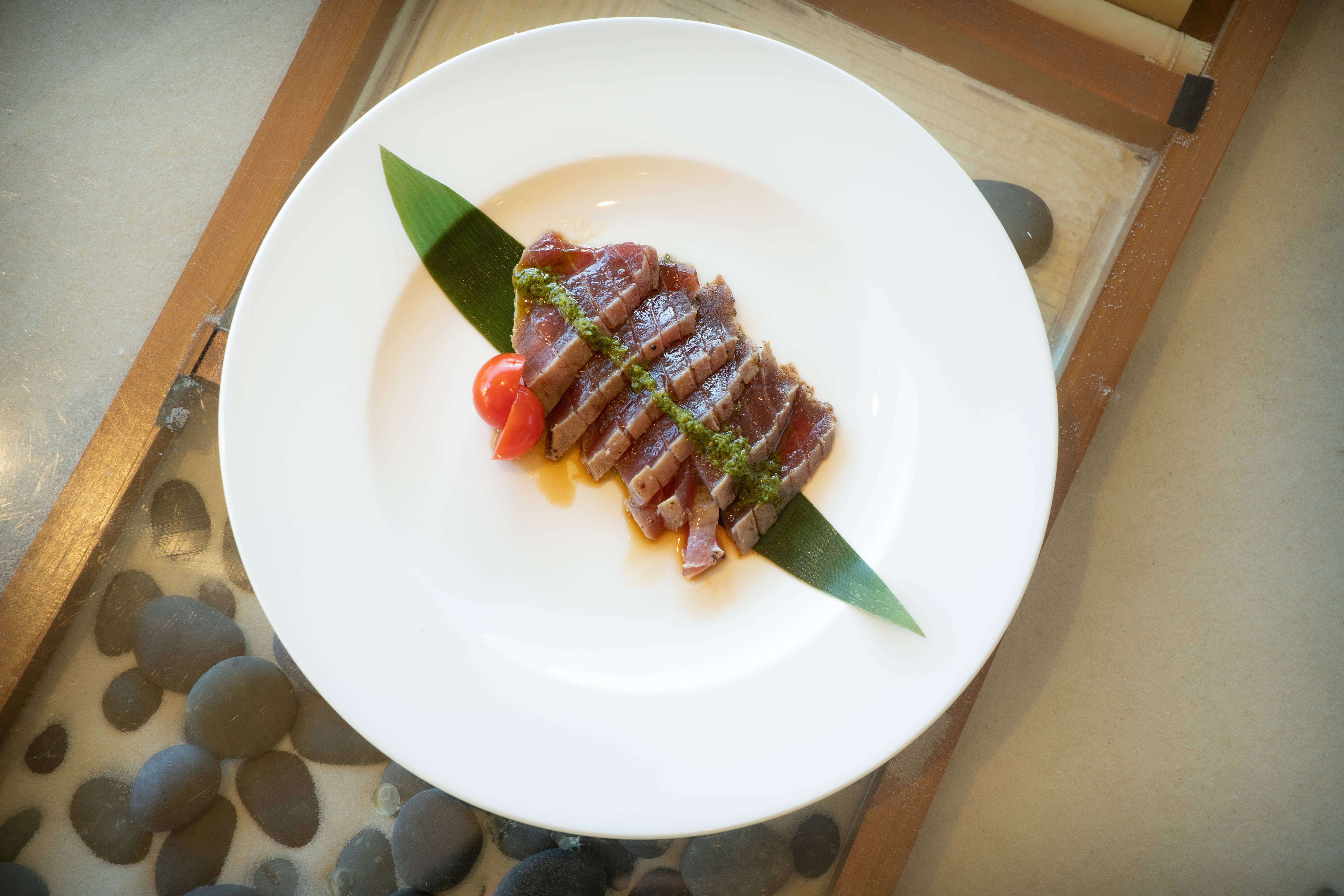 Order Tuna Tataki  food online from Kamehachi store, Northbrook on bringmethat.com