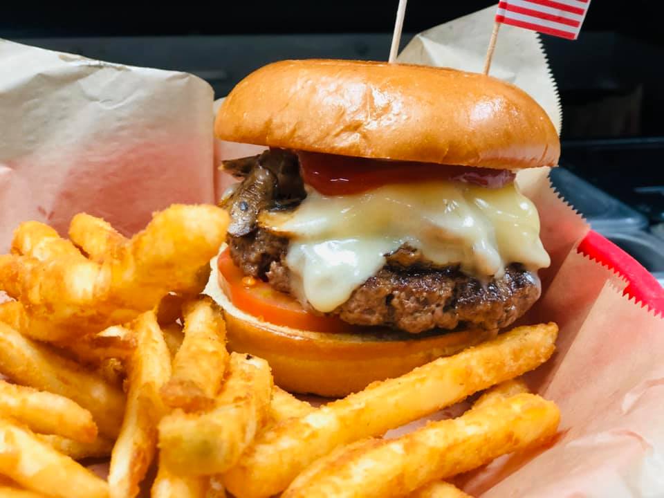 Order Cheese Burger food online from Ice House store, Titusville on bringmethat.com