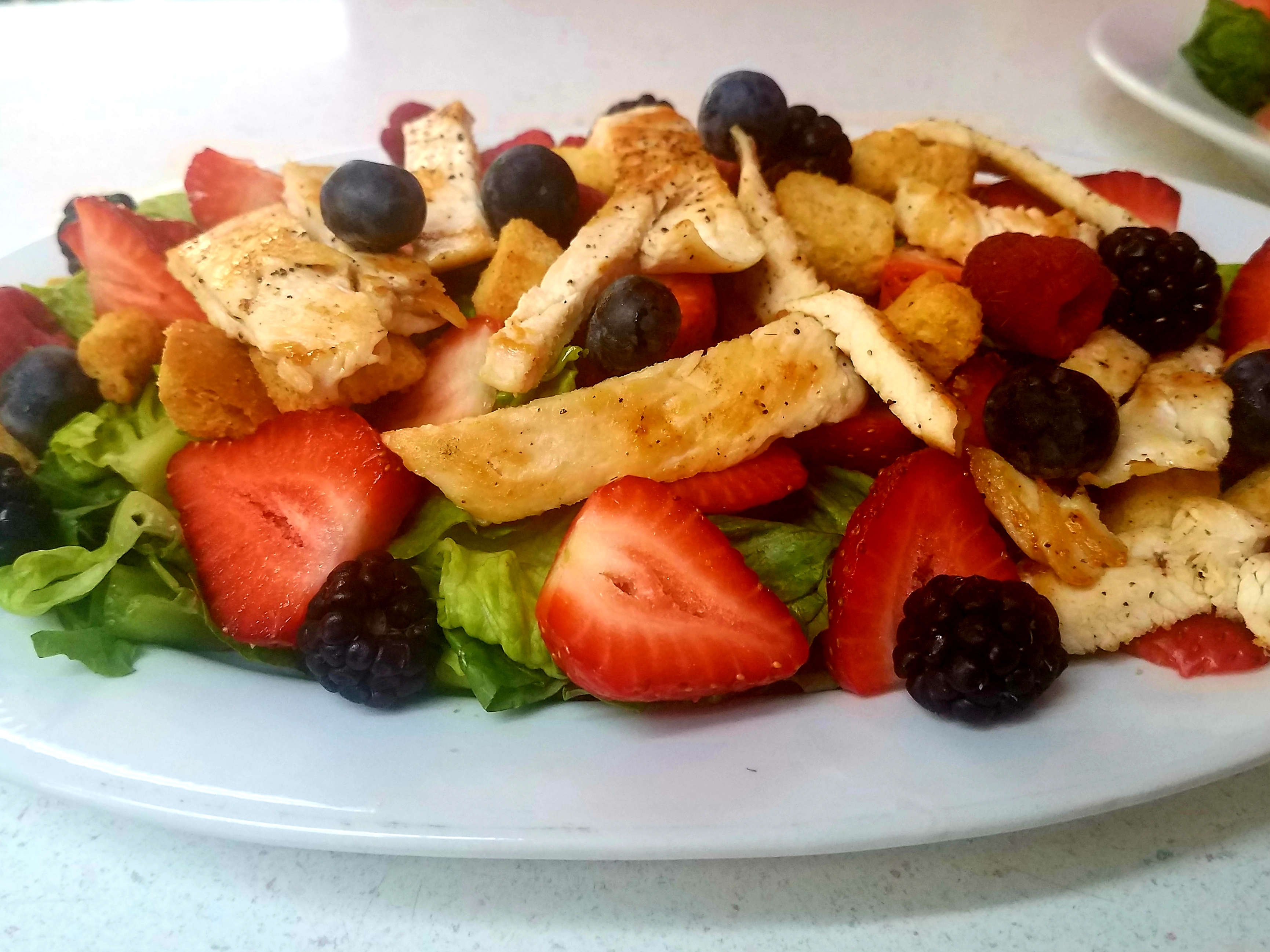 Order Berry Salad food online from Alondra's Cuisine store, Middletown on bringmethat.com
