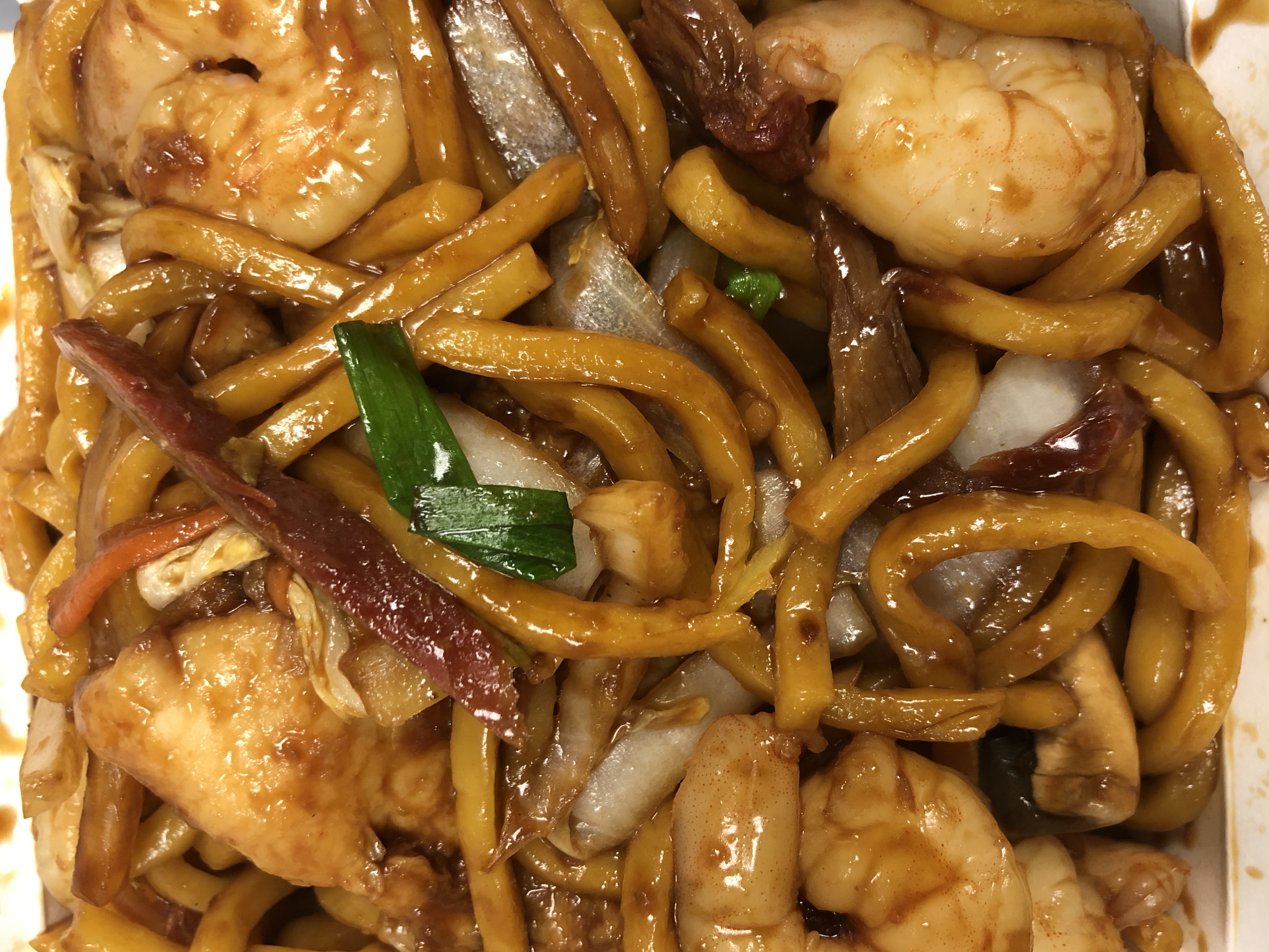 Order House Special Lo Mein food online from Beijing Buffet store, North Tonawanda on bringmethat.com