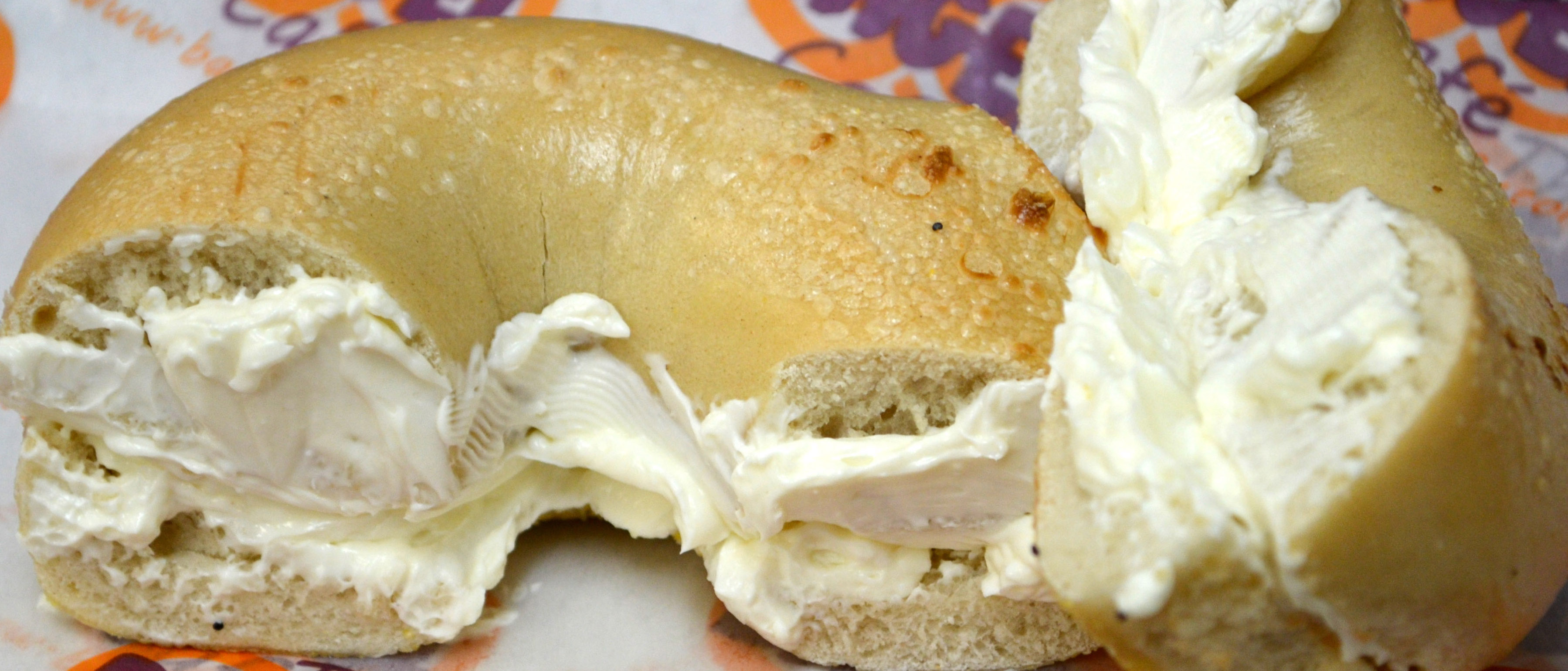 Order Bagel w/ Plain Cream Cheese food online from Bagel Cafe store, Herndon on bringmethat.com