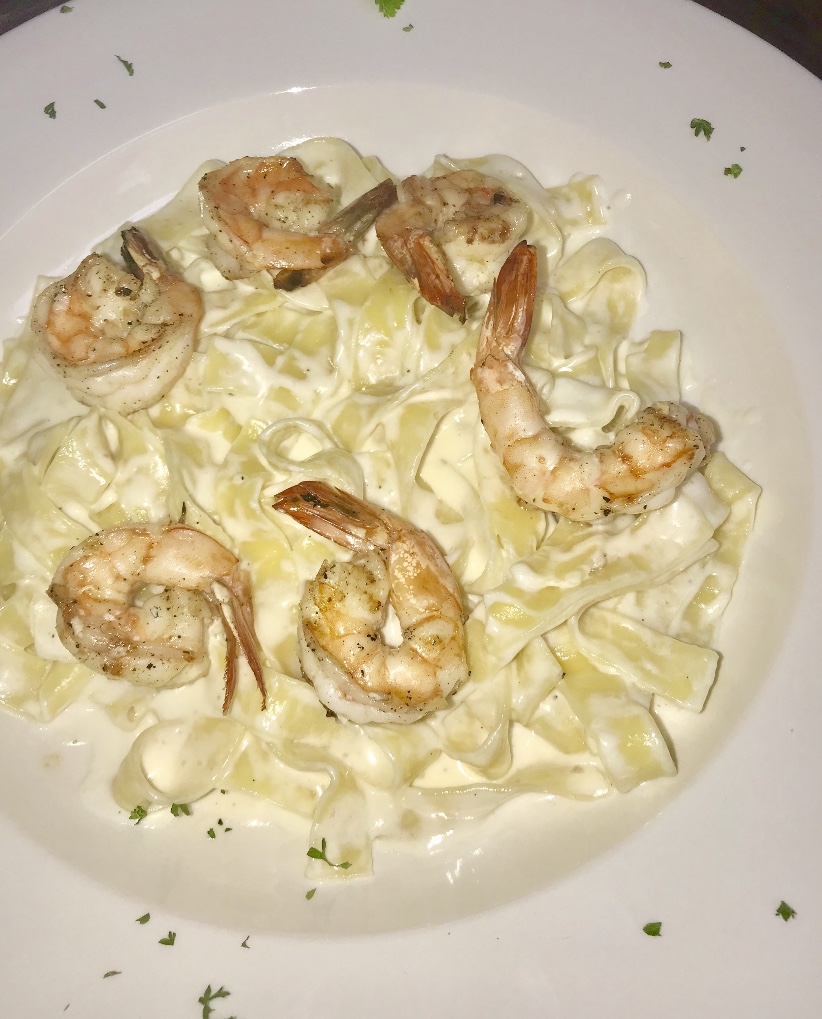 Order Pasta with Alfredo Sauce food online from Calabria Pizza store, Shrub Oak on bringmethat.com