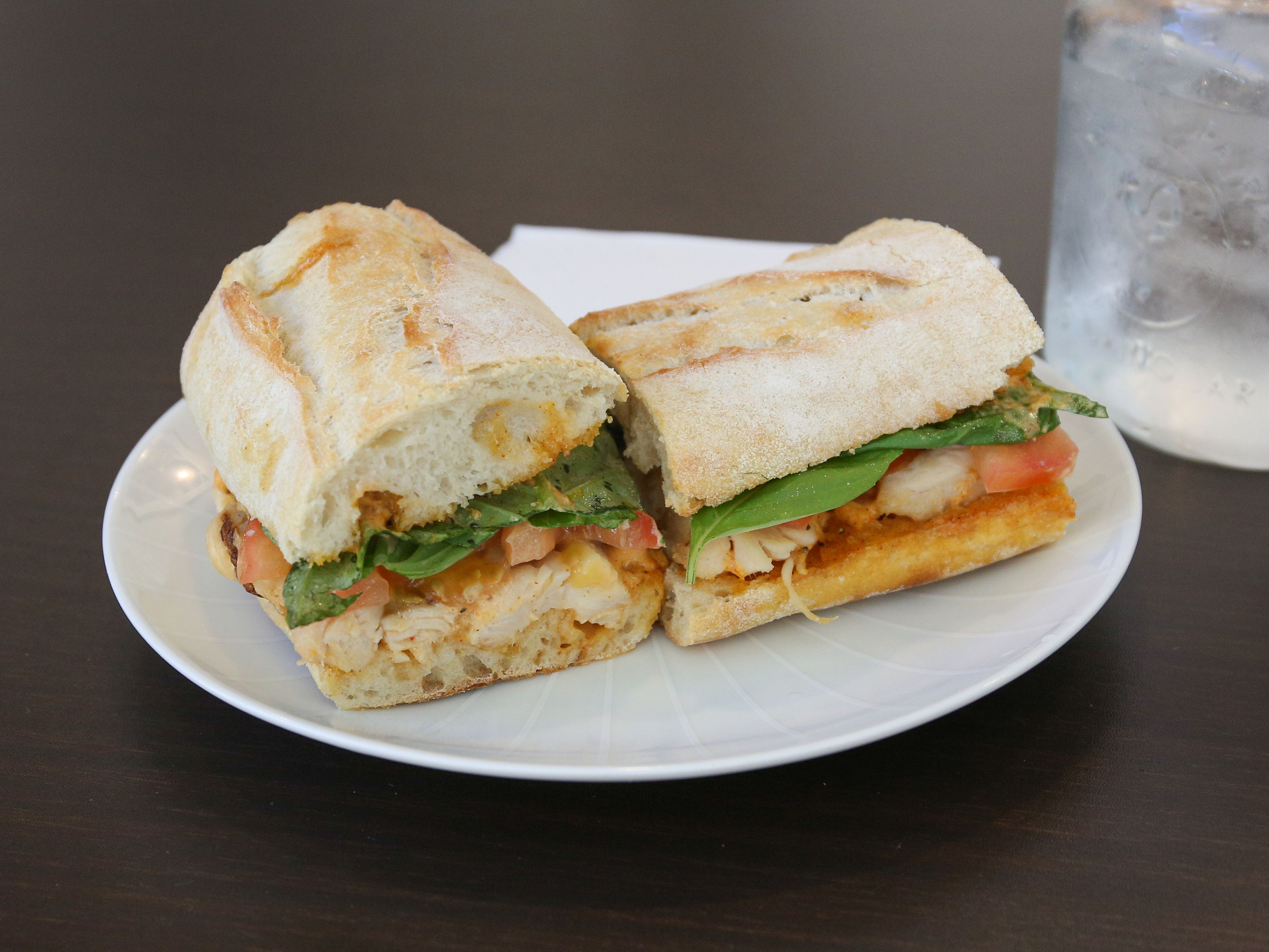Order Grilled Chicken Aioli Lunch food online from La lune sucree store, San Jose on bringmethat.com