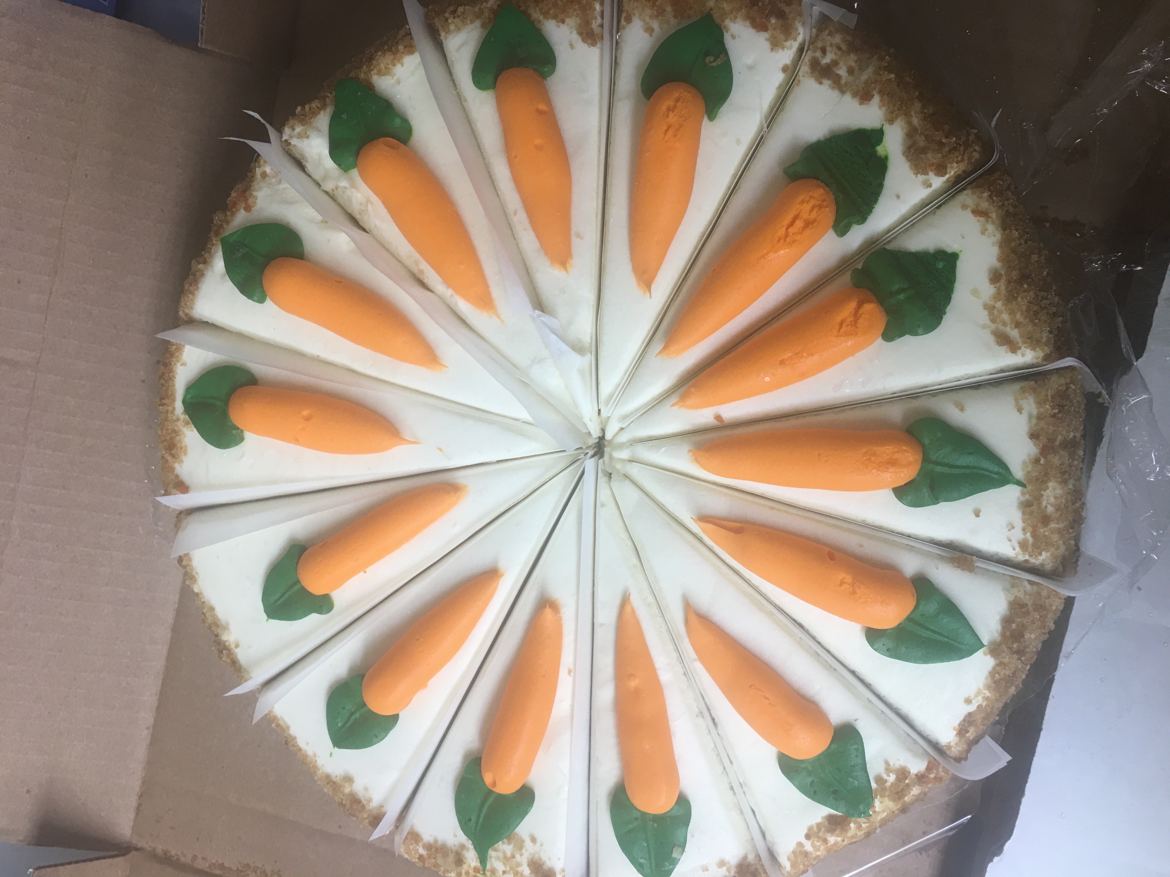 Order Carrot cake  food online from Crown Fried Chicken store, Newburgh on bringmethat.com