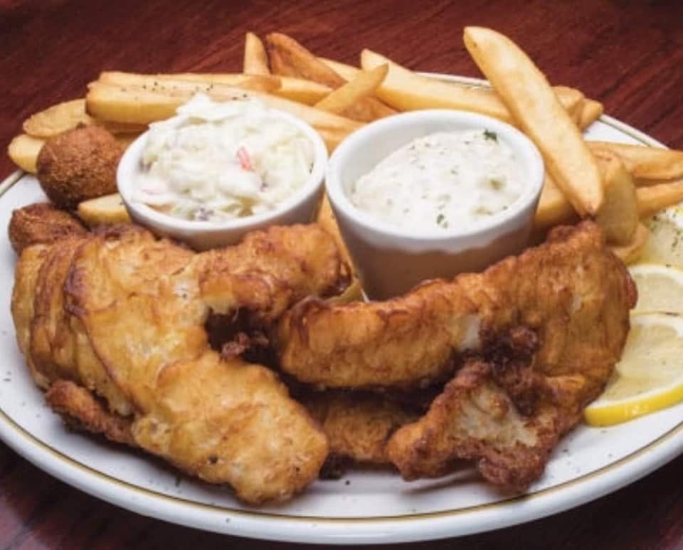Order Fish Platter - Platter food online from Mr G's Pizzeria & Wings store, Fairlawn on bringmethat.com