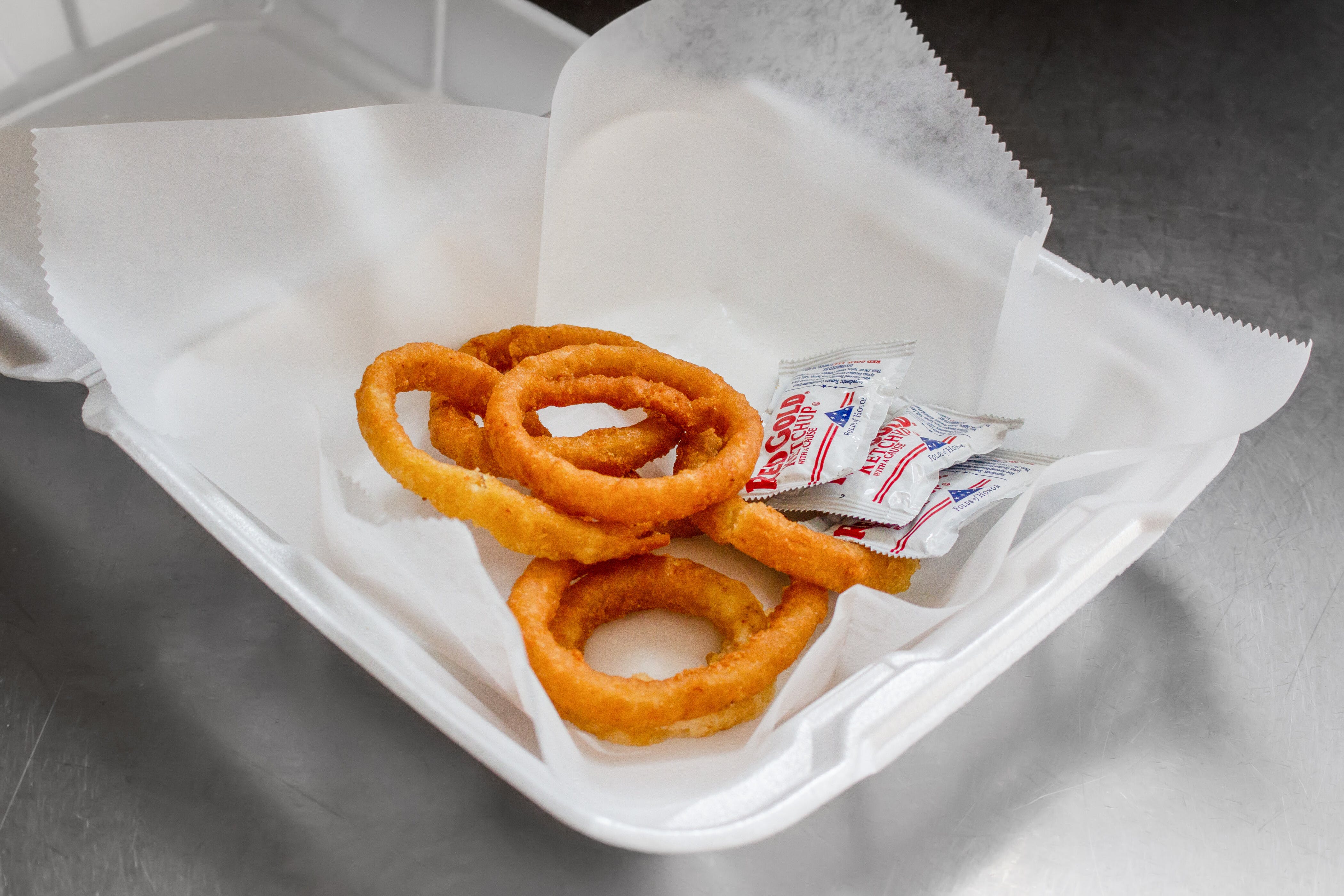 Order Onion Rings - Small food online from Town House Of Pizza store, Westminster on bringmethat.com