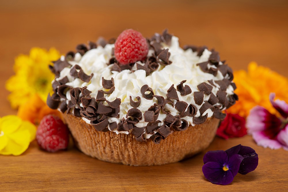 Order Banana Cream Pie (individual) food online from Urth Caffe store, Los Angeles on bringmethat.com