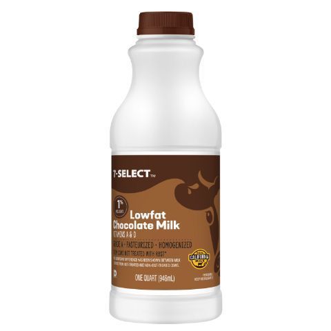 Order 7 Select Chocolate 1% Milk Quart food online from 7-Eleven store, Stayton on bringmethat.com
