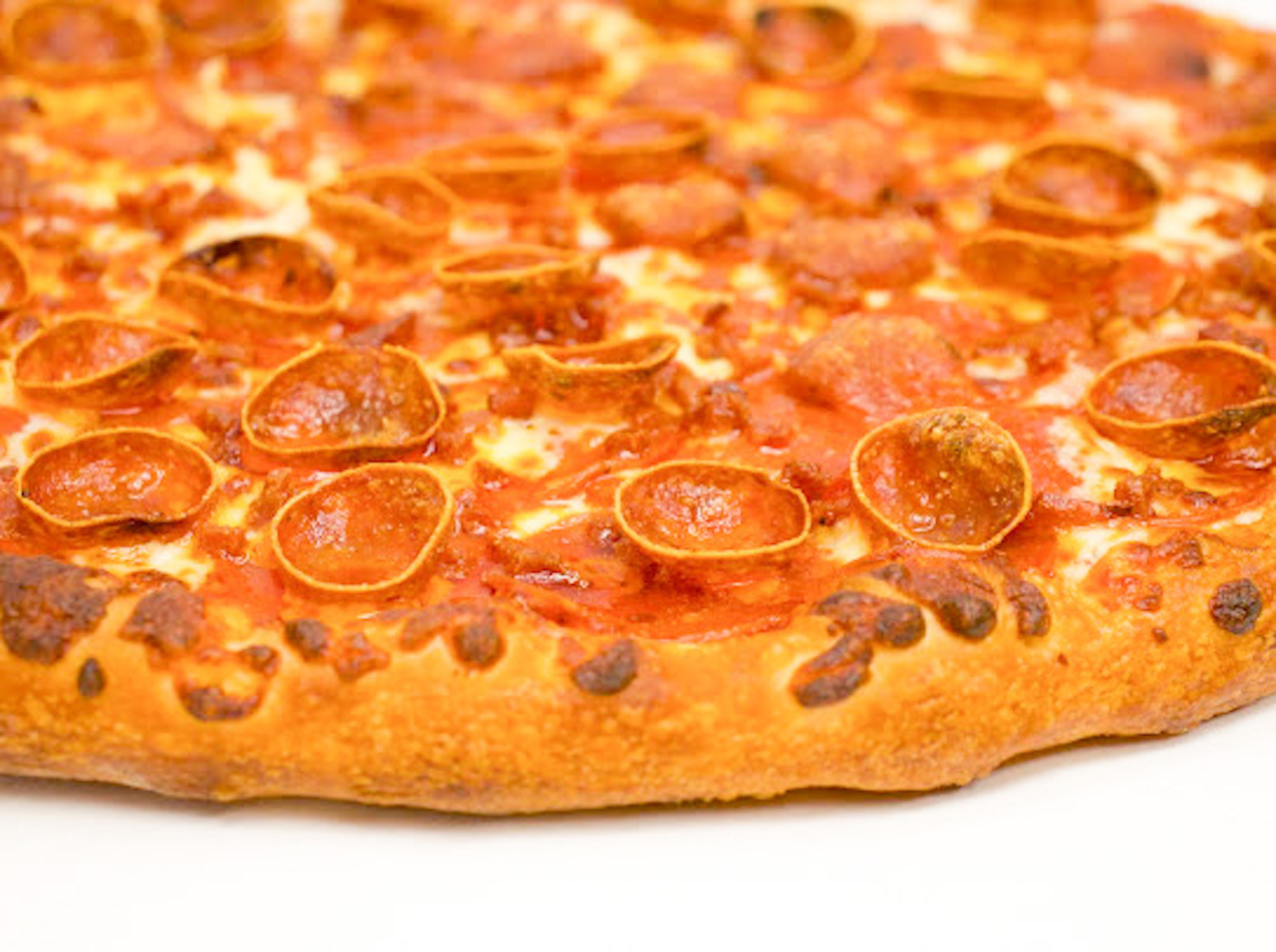Order Pepperoni Extreme Pizza food online from Chanello's Pizza store, Hampton on bringmethat.com