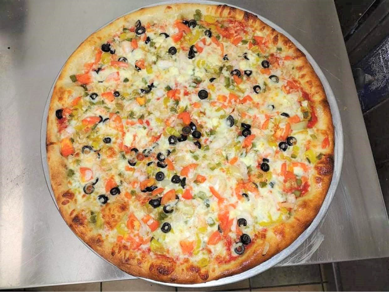 Order Greek Pizza - Small 10'' food online from La Vista Italian Restaurant store, Spring Lake on bringmethat.com