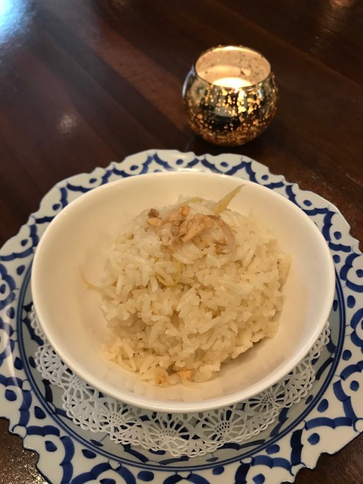 Order Garlic Ginger Rice food online from 26 Thai Sushi & Bar At Brookhaven. store, Brookhaven on bringmethat.com