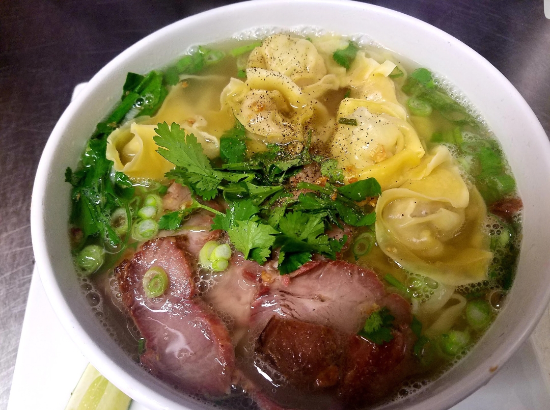 Order SP8. Pork and Wonton Noodle Soup food online from Kin Thai store, High Point on bringmethat.com