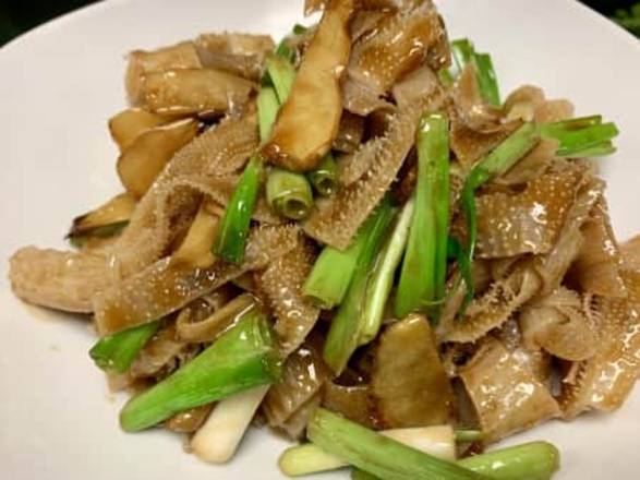 Order 姜葱牛百叶 Beef Tripe w/House Sauce food online from Golden Eagle Chinese store, Honolulu on bringmethat.com