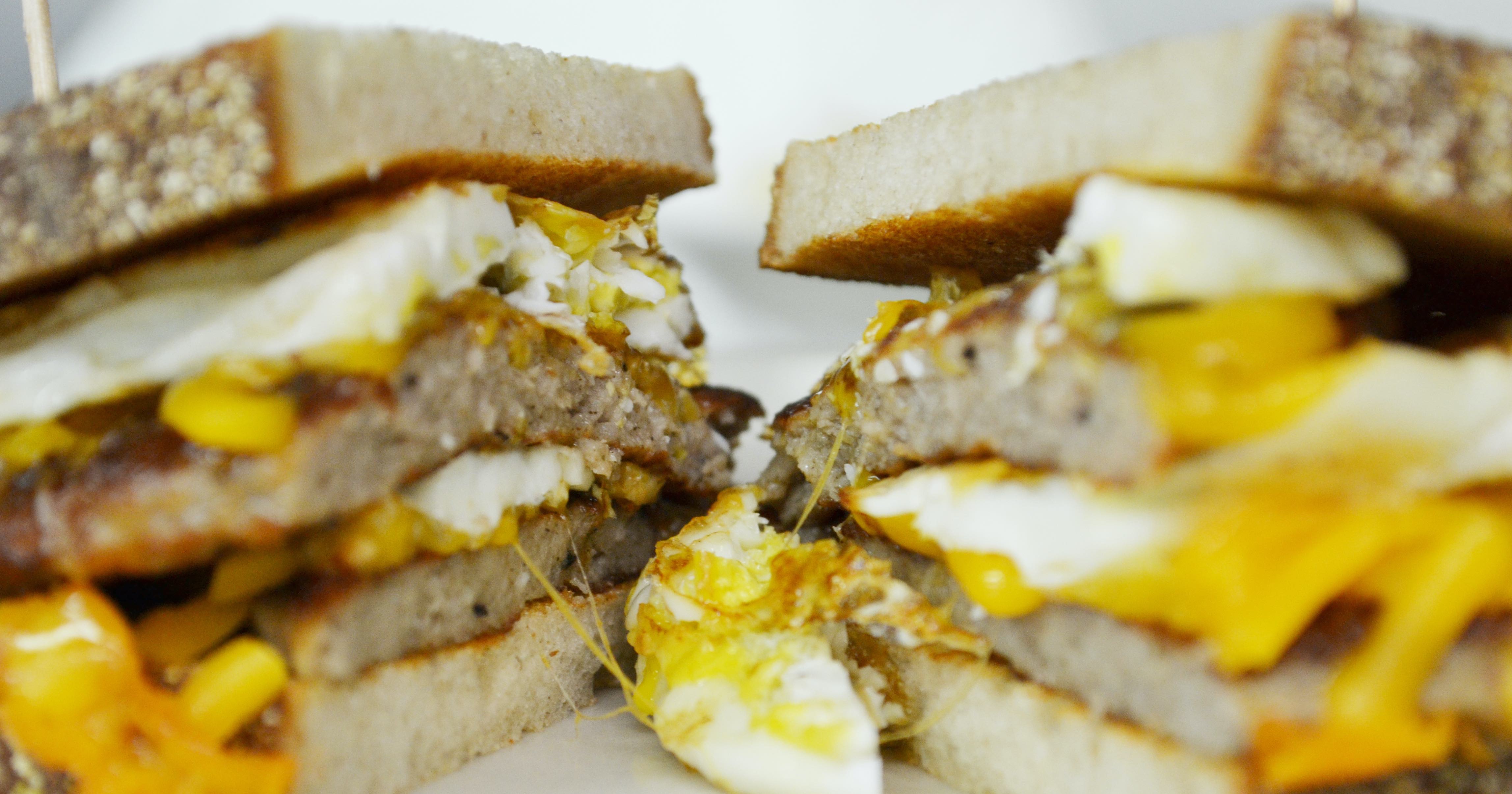 Order Fried Egg Sandwich food online from Chesapeake Grill store, Havre de Grace on bringmethat.com