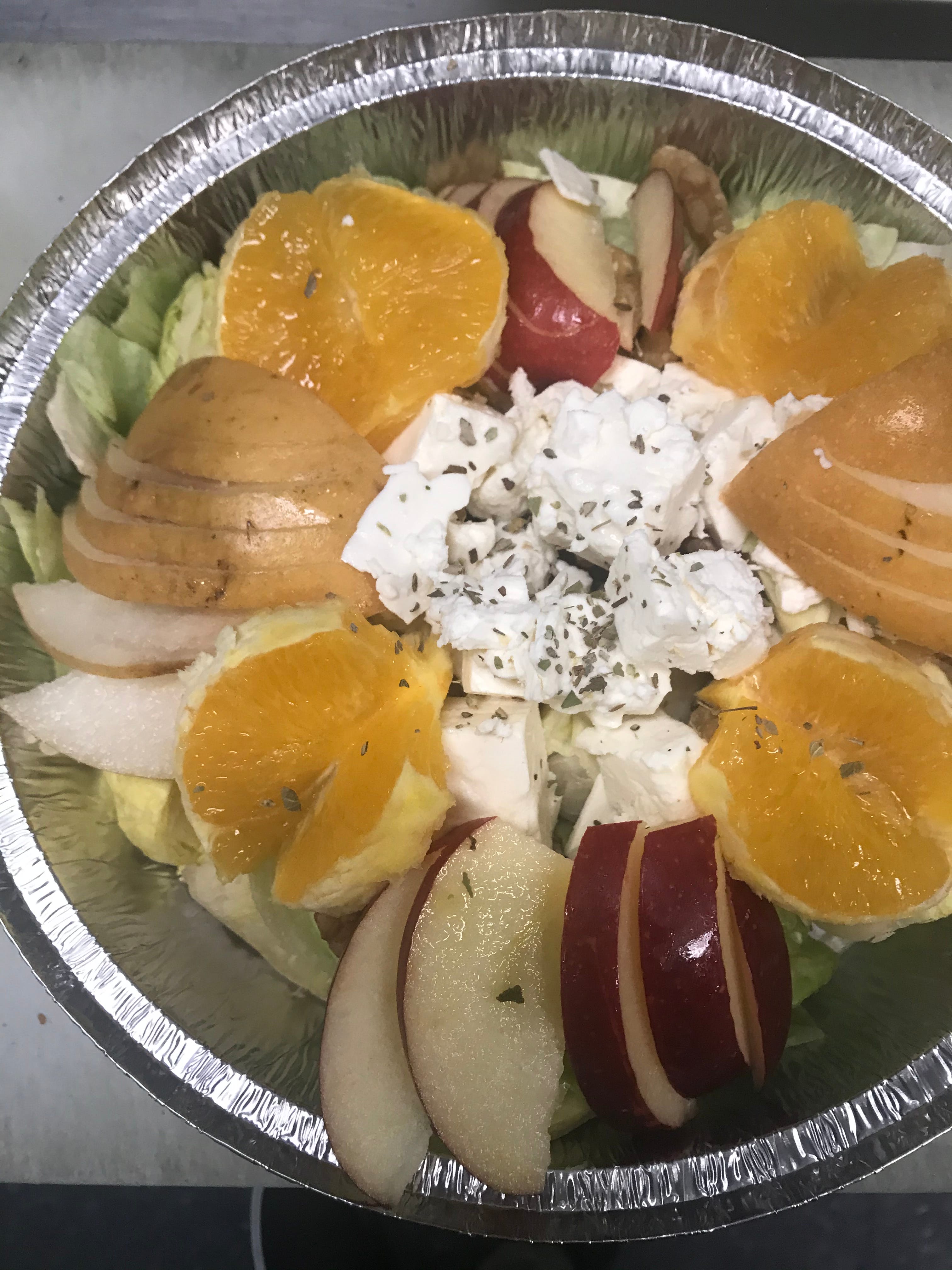 Order Healthy Salad - Salad food online from Villa Russo Pizzeria store, Clementon on bringmethat.com