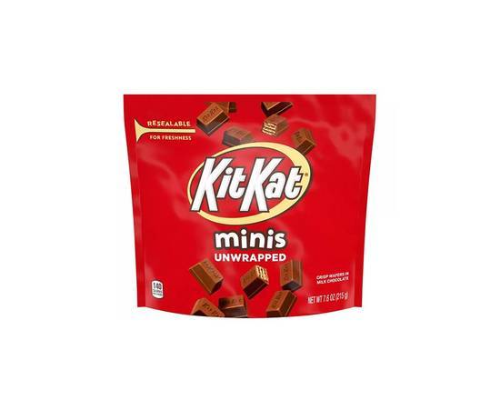 Order Kit Kat Minis Pouch 7.6oz food online from Extra Mile 3056 store, Vallejo on bringmethat.com