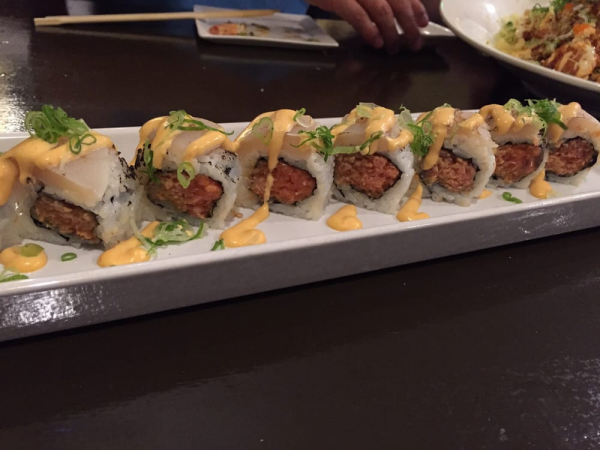 Order Bay Scallop Roll food online from Arashi Sushi store, San Francisco on bringmethat.com
