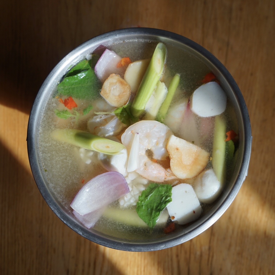 Order Seafood Poh - Tak Soup food online from Lers Ros Thai  store, San Francisco on bringmethat.com